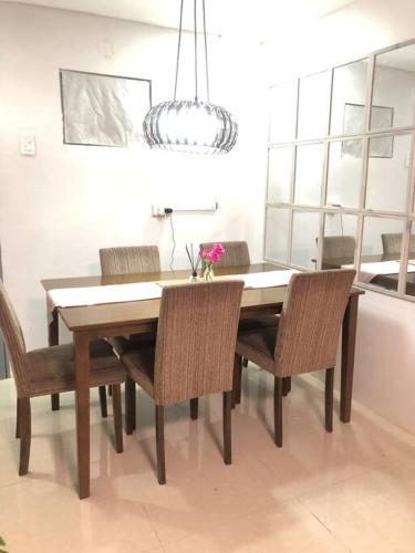 One Thirty Eight Transient House - Toril, Davao City in Mulig