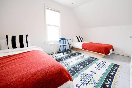 Detroit 5-Bedroom, Near Museums & Ping Pong in Detroit, USA