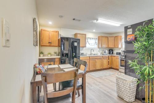 Houston Apartment Large Balcony, 6 Mi to Downtown in Houston, USA