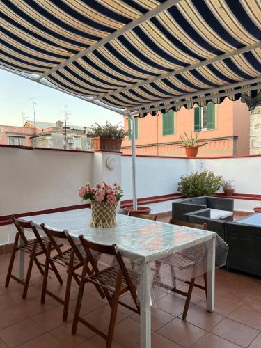 Apartment image 10