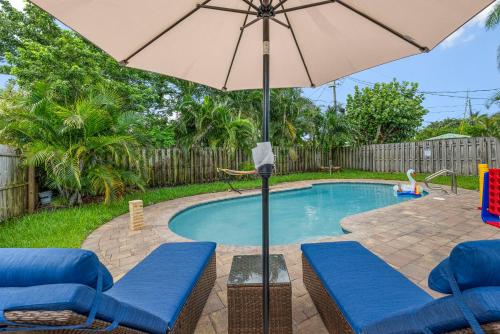 3BR Mini Oasis - Pool, Game Lounge and Near Beaches in Fort Lauderdale, USA