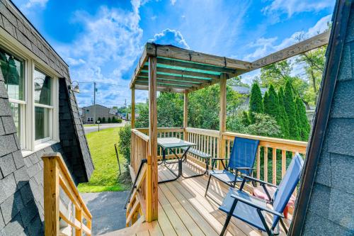 Walkable Main Street Retreat! Apt in Clarence in 克拉倫斯
