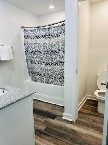 Staycation near Carowinds K Bed 2Q in Charlotte, USA