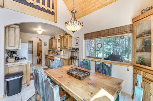 Angel Fire Cabin Rental with Hot Tub and Gas Grill! in Angel Fire, USA