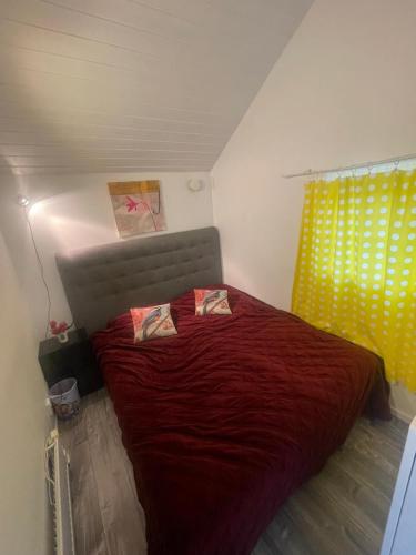 Cozy Guesthouse with Terrace, BBQ & Lake Access, Stockholm (photo 10)