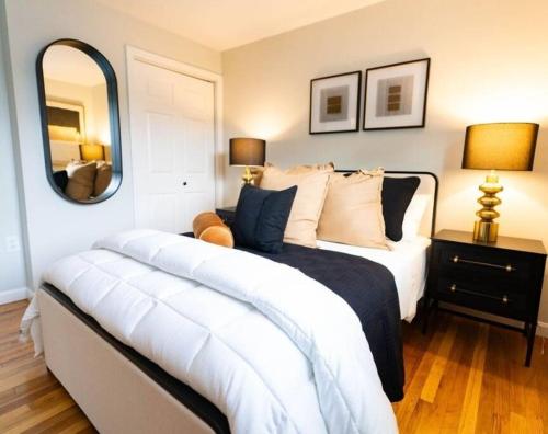 Modern Single Family Home minutes from Fort hill in Boston, USA
