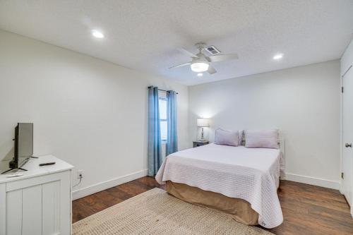 Gatlinburg Townhome with Mountain Views and Pool Access - image 35