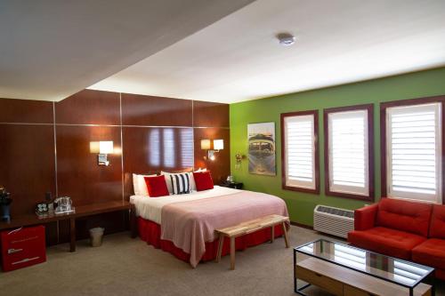 Daddy O Hotel - image 2