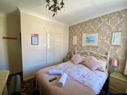 Small Double Room room in The Libra - Adults Only B&B with guaranteed carpark