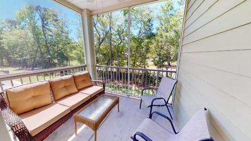 81 Delray Drive 2A thumb 2