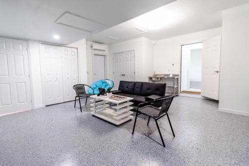 Beautiful Fully Furnished 2-Bedroom Luxury Home in Kissimmee, USA