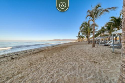 Two Story 2 BR Condo with Oceanview - Pool - Beach in Bucerías, Mexico