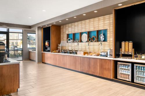 SpringHill Suites by Marriott Menomonee Falls - image 9