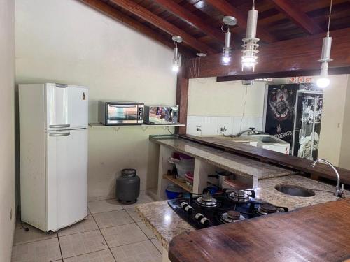 Alugo casa com Piscina na Praia, ate 20 pessoas Alugo casa com Piscina na Praia, ate 20 pessoas