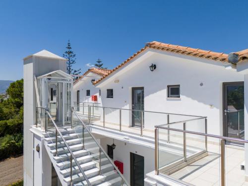 Фасада на хотела, Pettas Apartments in Остров Закинтос