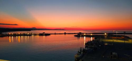 Appartamento Accanto Al Faro 4