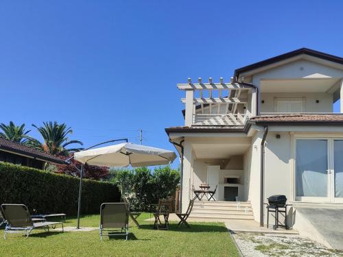 Holiday home Casa Simone in Lido di Camaiore gîte à louer Lucques