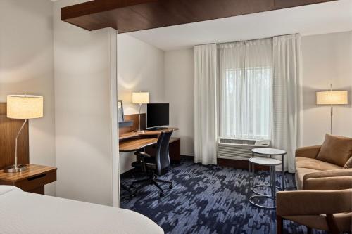 King Room with Sofa Bed