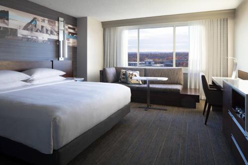 Kansas City Marriott Country Club Plaza - main image