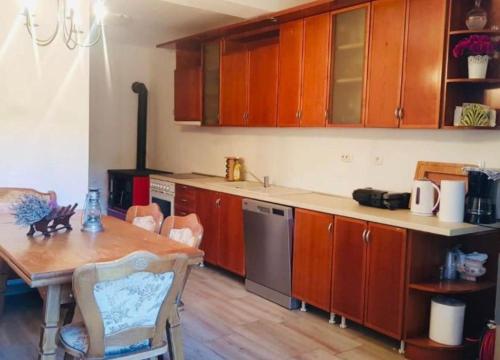 Konyha, Mountain Pearl Velebit in Baške Oštarije