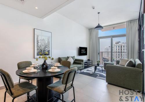 Chic Urban 2BR at Collective 2, Dubai