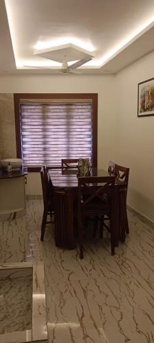 Superior Room With Living Area & Balcony image 5