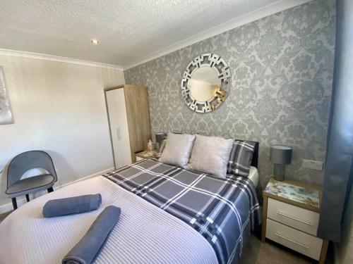 Large Double Room room in The Libra - Adults Only B&B with guaranteed carpark