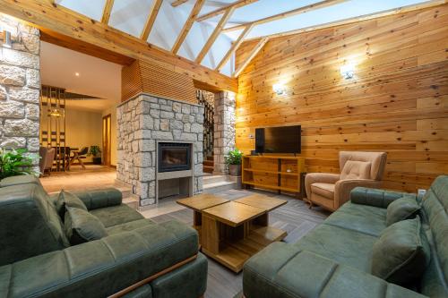 Vila Gospavino Guvno in Pošćenski Kraj