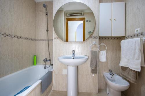 Two-Bedroom Apartment with Balcony image 7