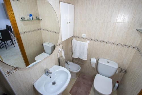 Two-Bedroom Apartment with Balcony image 6