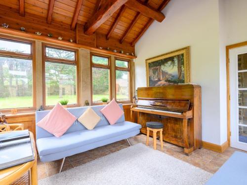 Poplar Farm House - Book Your Spring Summer Events - Pass the Keys, Leeds (zdjęcie 10)