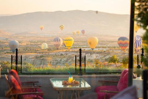 Cappadocia Fairy Chimneys Selfie Cave Hotels - Special Class