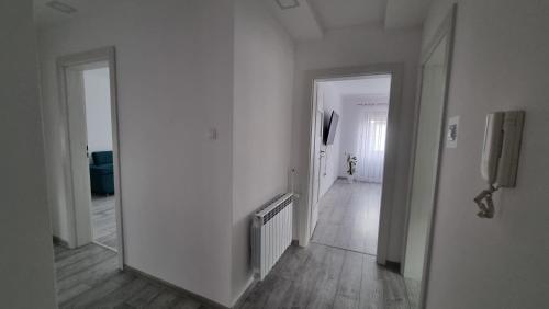 Oscar Apartment