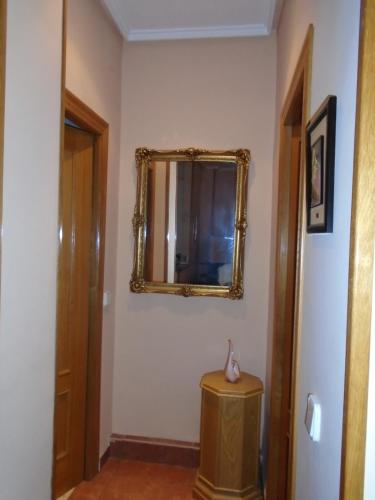 Classical big apartment one bedroom in RUZAFA - WIFI possible, Valencia (photo 6)