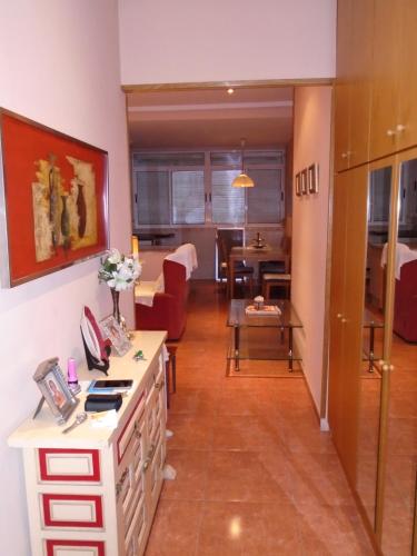 Classical big apartment one bedroom in RUZAFA - WIFI possible, Valencia (photo 8)