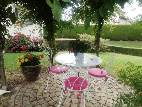 la maison de Marie in Vicheres ciems