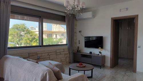 Ioanna Apartment 2 near Moni Gonias