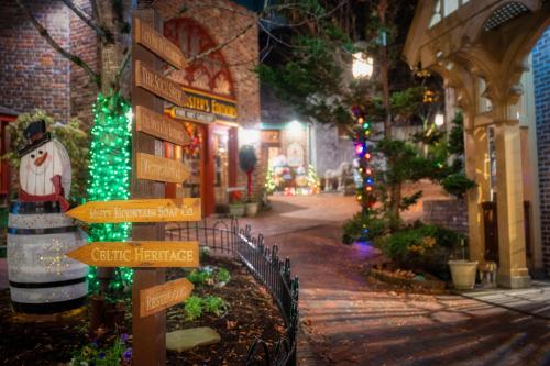 Gatlinburg Chateau Condo 503 - image 41