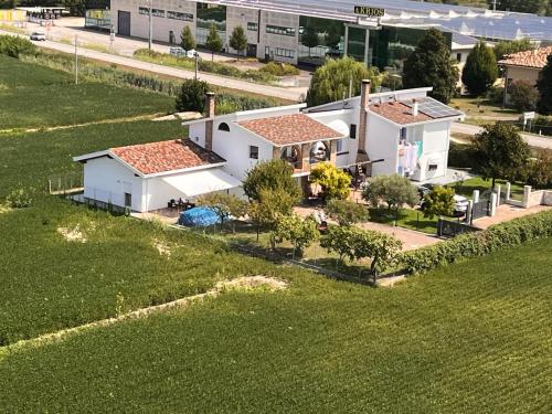 La casa di Igni in سان دونا‘ دى بيافا