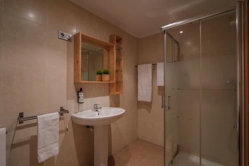 Bilbao Apartamentos Atxuri - image 2