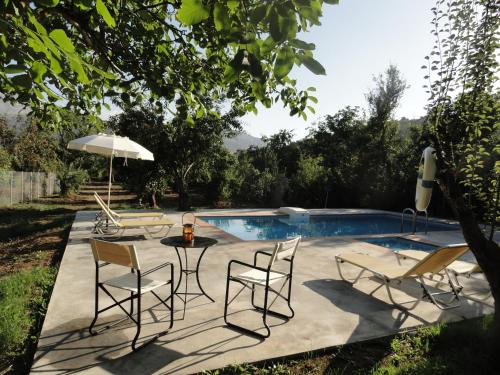 Garden, Zeus House in Lasithi Plateau