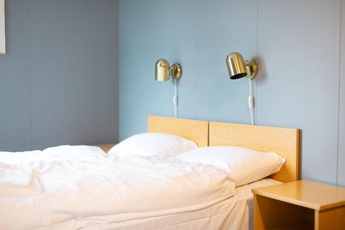 1 double bed
