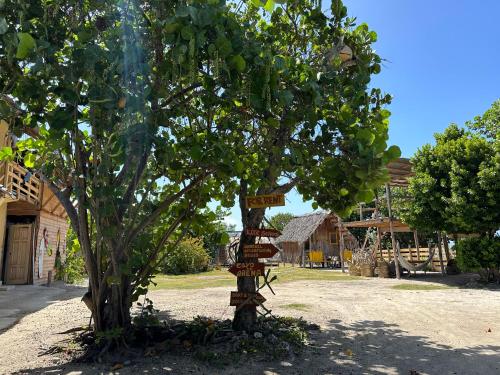 Exterior view, Buen Hombre Kite School with Accommodations in Villa Vásquez