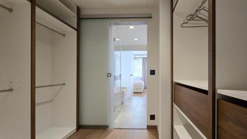 Sun Hill Luxury Suites 4