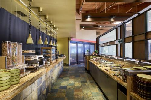 Santa Clara Marriott - image 10