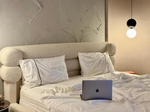 Canaryislandshost l Tierra