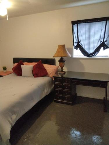 Cozy and quiet getaway retreat, Tallahassee, FL
