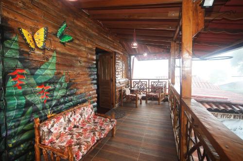 El Encanto Mountain Cabin in ซาเลงโต