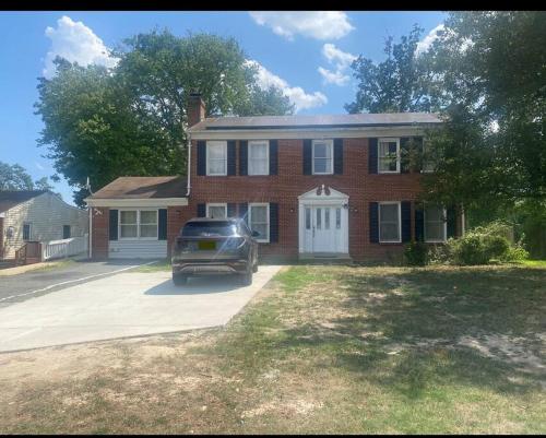 4 bedrooms, 4 beds, Free Parking, Private entry, in Silver Spring, USA