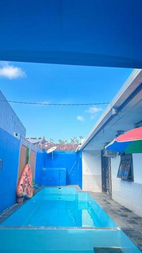Conscioushouse with pool near Airport